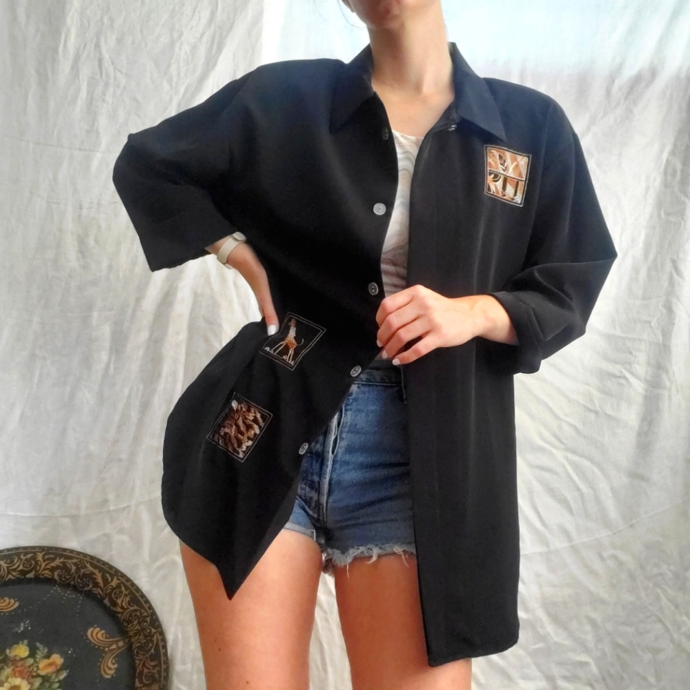 Vintage • 3/4 Sleeve Safari Embroidered Blouse size Large/XL